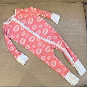 Little Sleepies Sleeper 💋